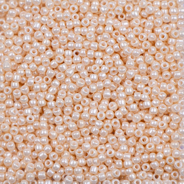 11/0 TOHO Seed Bead - Opaque-Lustered Light Beige