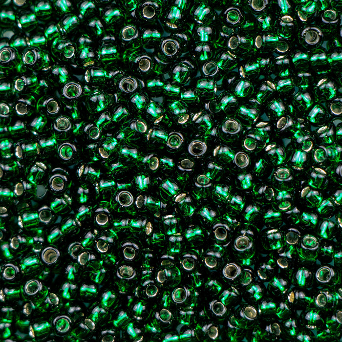 8/0 TOHO Seed Bead - Silver-Lined Green Emerald