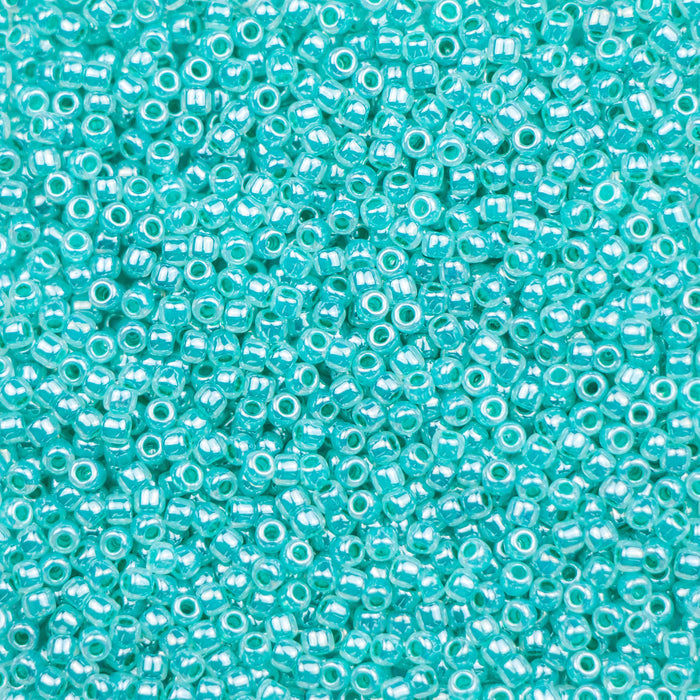 11/0 TOHO Seed Bead - Ceylon Light Sea Green